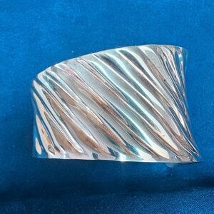 RLM Robert Lee Morris Sterling Silver Textured Cuff Bracelet❣️